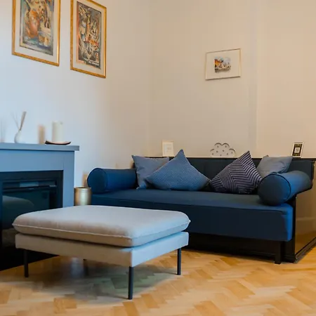 Revived Classic Near Piata Romana - 3br Retreat